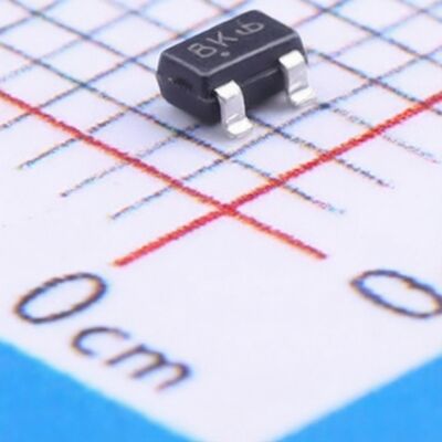 Digital transistor onsemi MUN5233T1G with monolithic base resistor ...